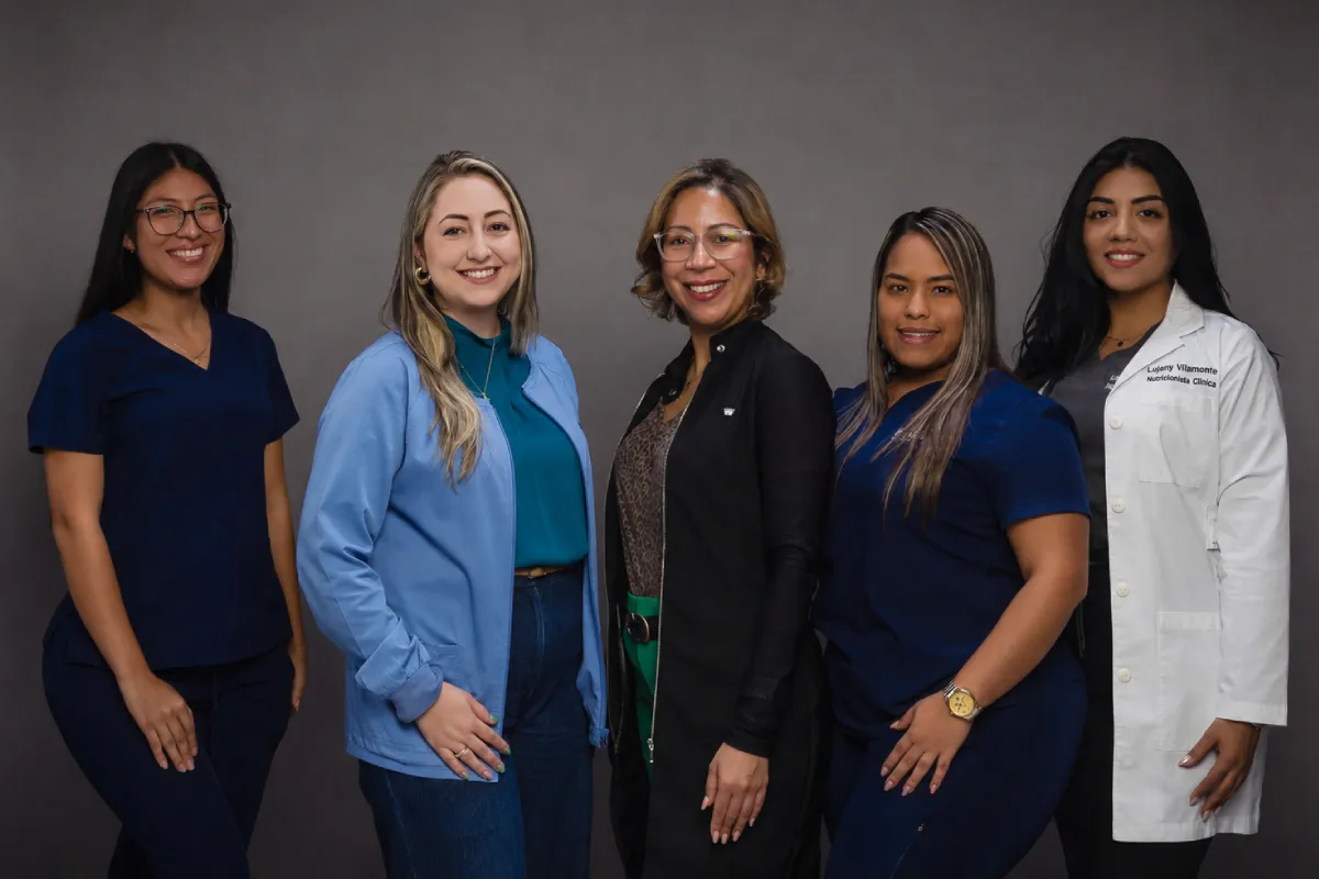 Equipo de fisioterapeutas de FisioMed Therapy Center